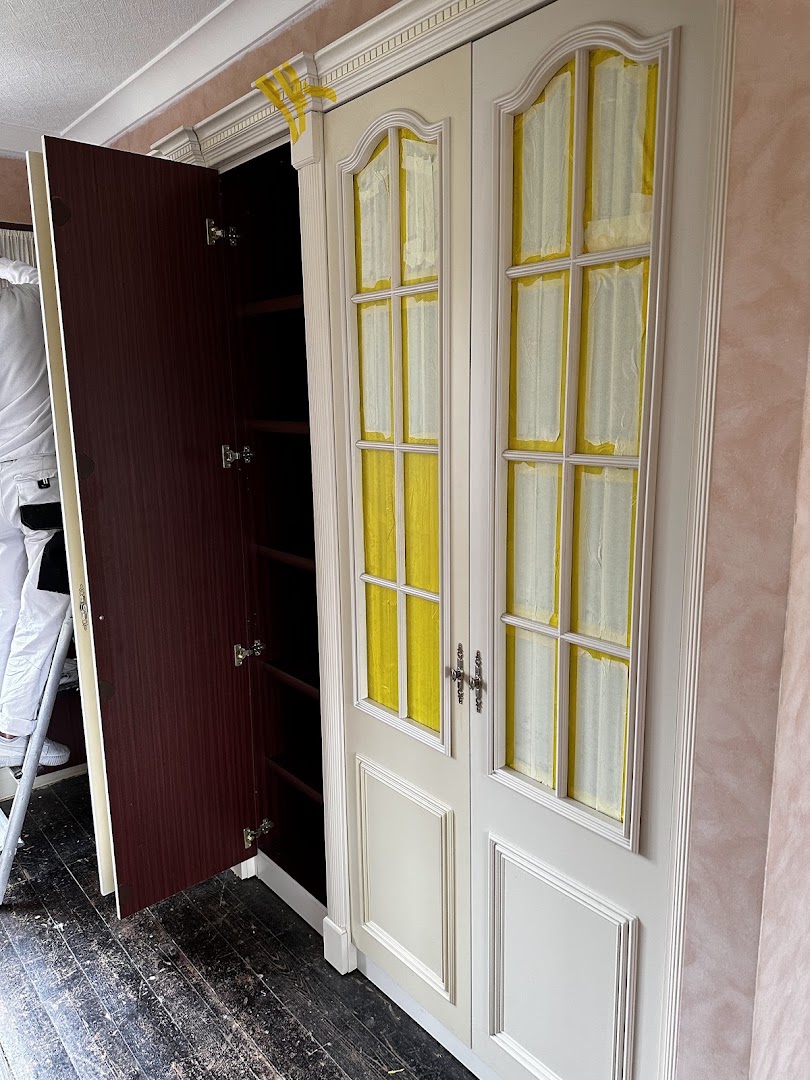 Hazel Grove Painter and Decorator · Photos 9